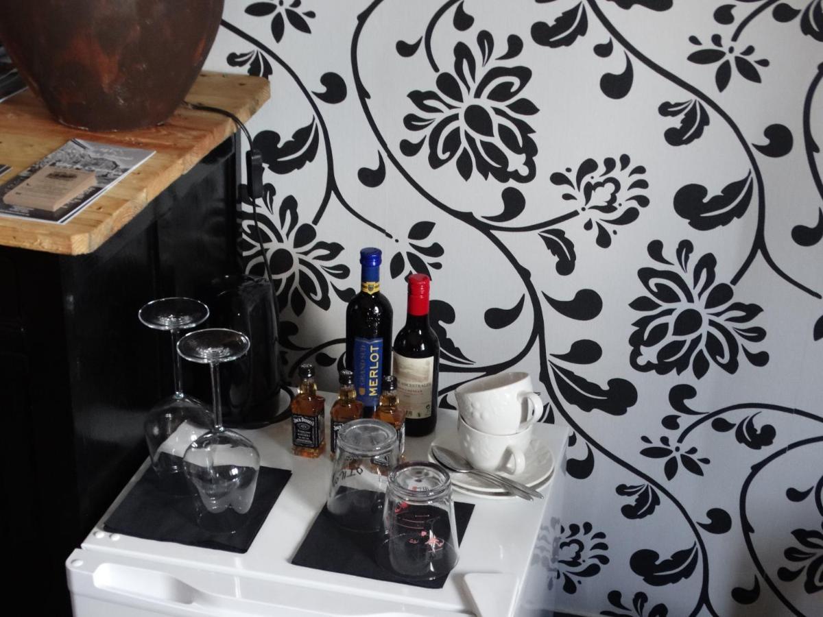 L'Ancienne Boulangerie Bed & Breakfast Дюрби Екстериор снимка
